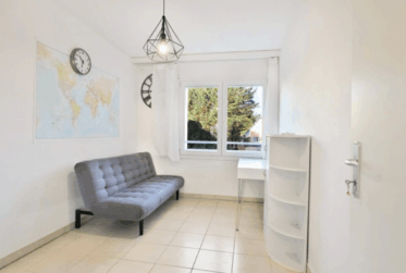À vendre à Châtelaine : Appartement traversant à proximité des transports et des commerces