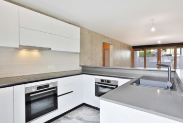 A vendre, appartement de plain pieds au cœur du village de Bassins - Frais de notaire offerts