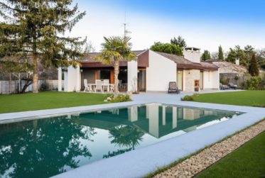 Spacious Villa on comfortable sized plot with open views for sale