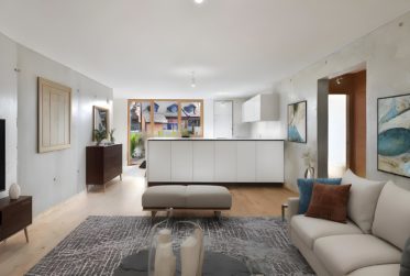 3 Bedrooms Flat