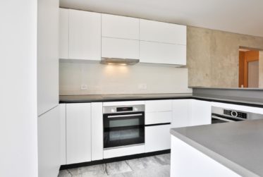A vendre, appartement de plain pieds au cœur du village de Bassins - Frais de notaire offerts