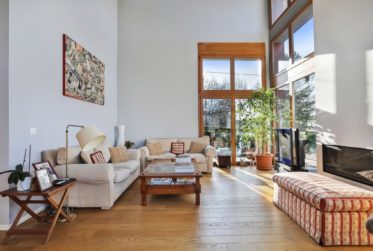 6 Bedrooms House, Villa