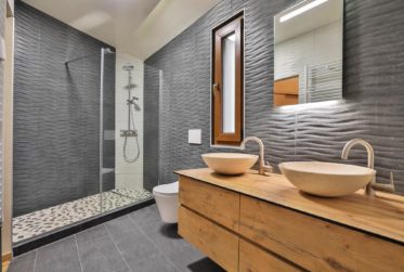 Spacieuse Villa sur terrain de taille confortable avec vue dégagée à vendre