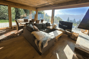 3 Bedrooms Chalet