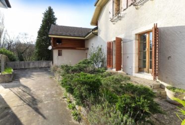Dardagny – Élégante maison de village au cœur de la campagne genevoise à vendre