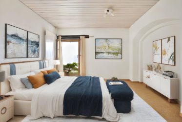 4 Bedrooms House