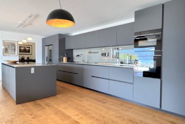 Exceptional Luxury Apartment with Panoramic Terraces