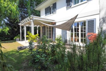 Charming Semi-Detached Home with Private Garden